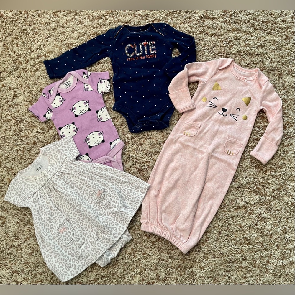 Newborn Clothing Lot of 4